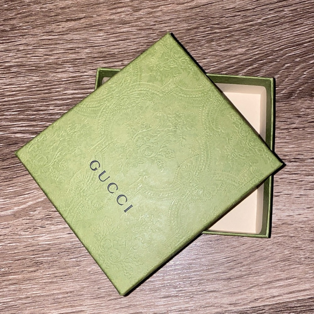 Wallet box